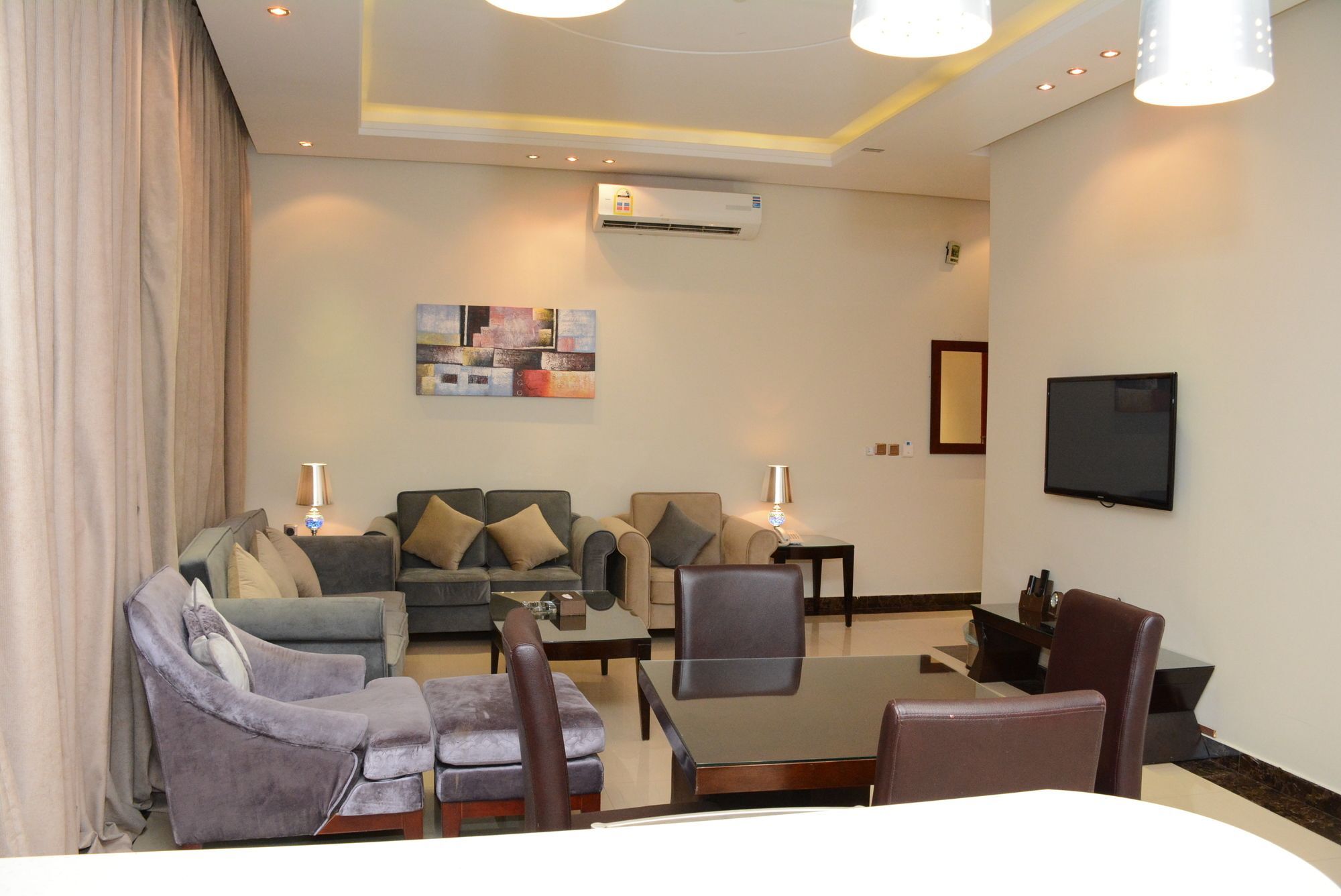 Topaz Furnished Apartments Рияд Екстериор снимка