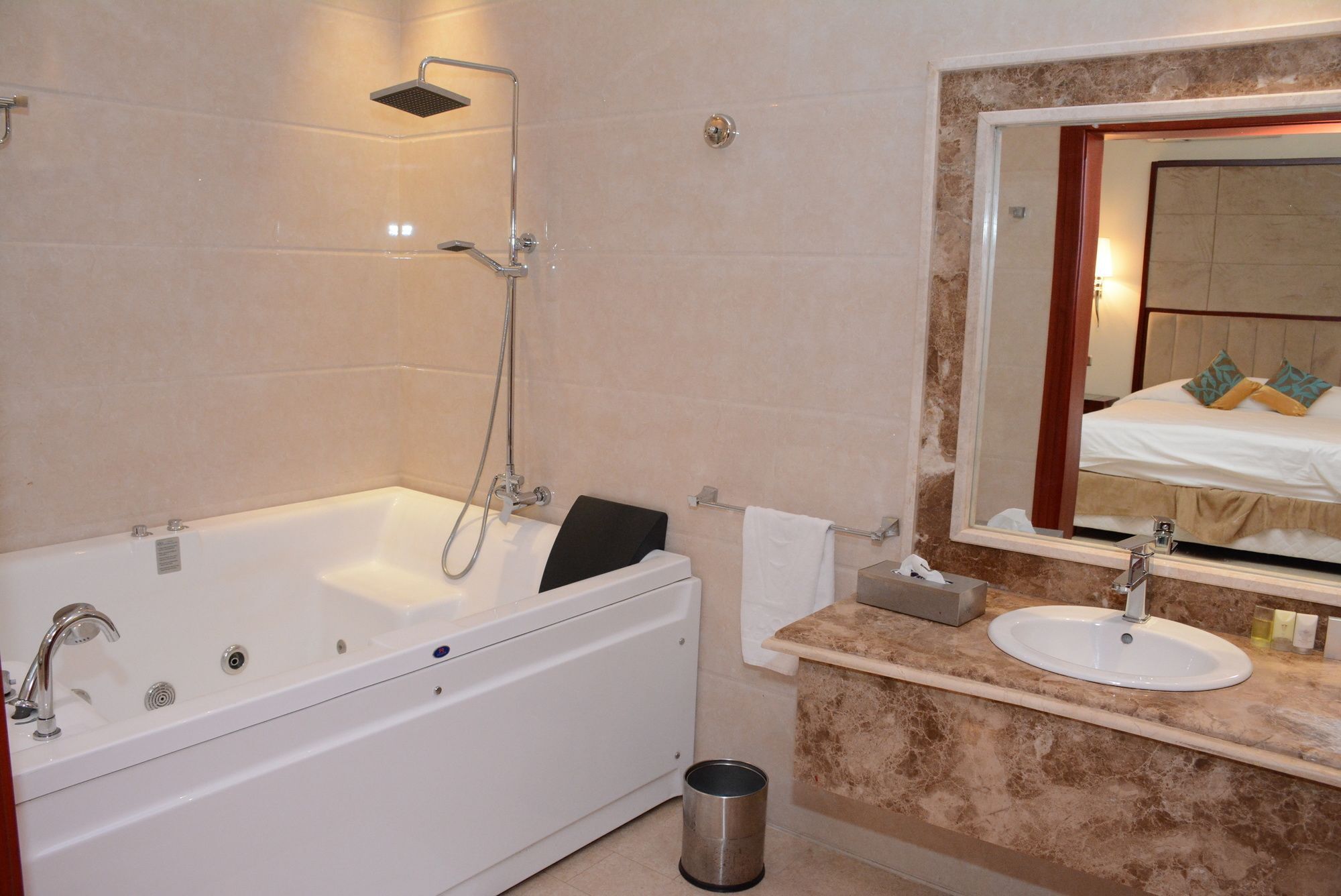 Topaz Furnished Apartments Рияд Екстериор снимка